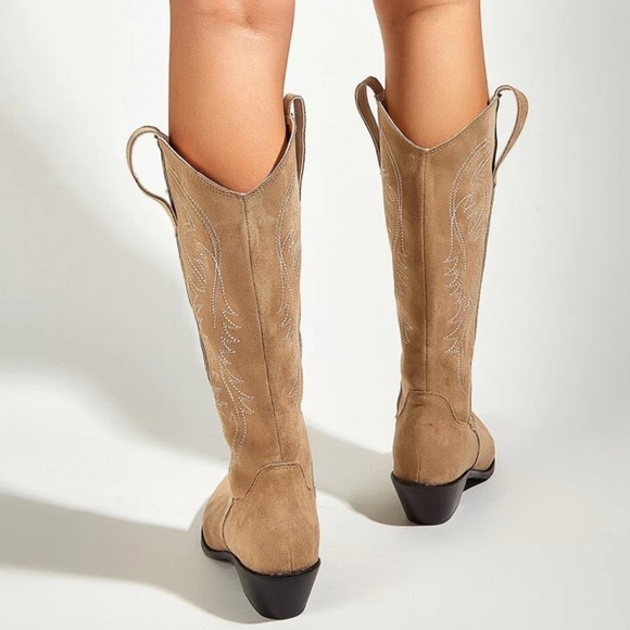 SHEIN EMERY ROSE EMBROIDERY DESIGN WESTERN BOOTS SIZE 6.5 - Picture 6 of 6